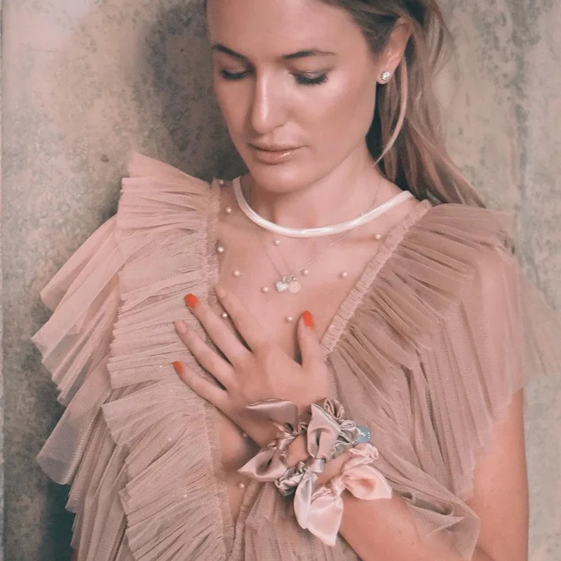 Amelie Soie Silk Bow Greige Amelie Soie