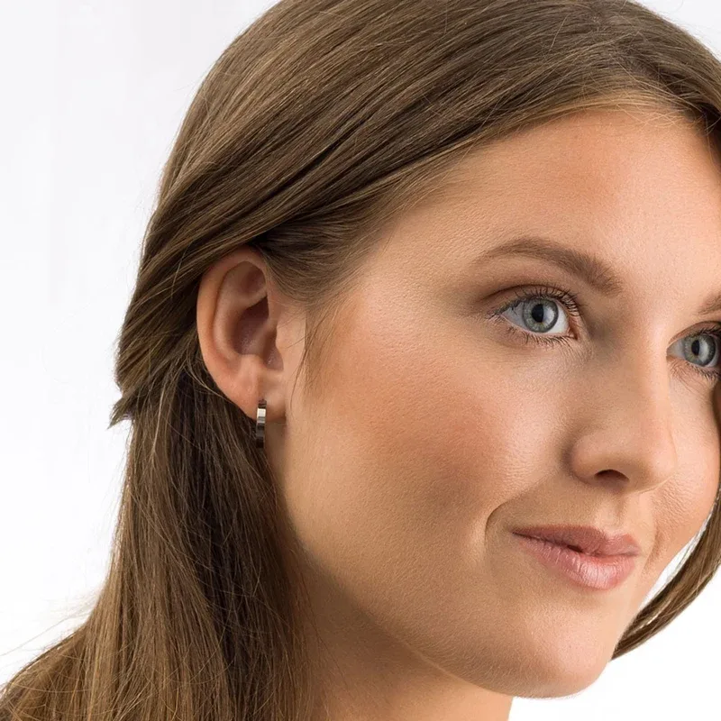 Blomdahl Örhängen Pendant Plain Curved Blomdahl