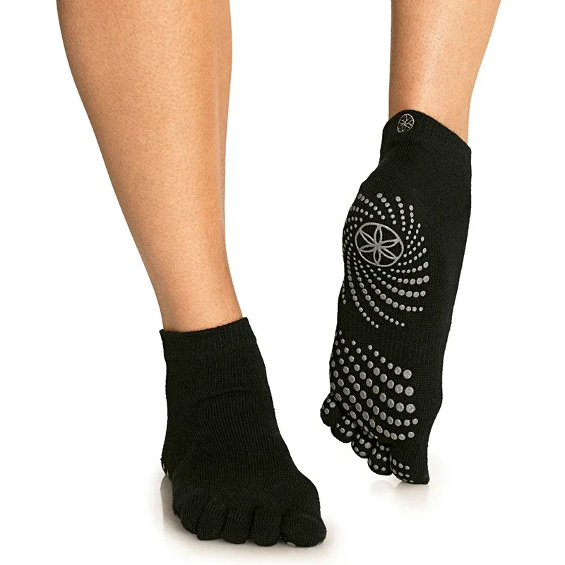 Gaiam Grippy Yoga Socks M/L Gaiam