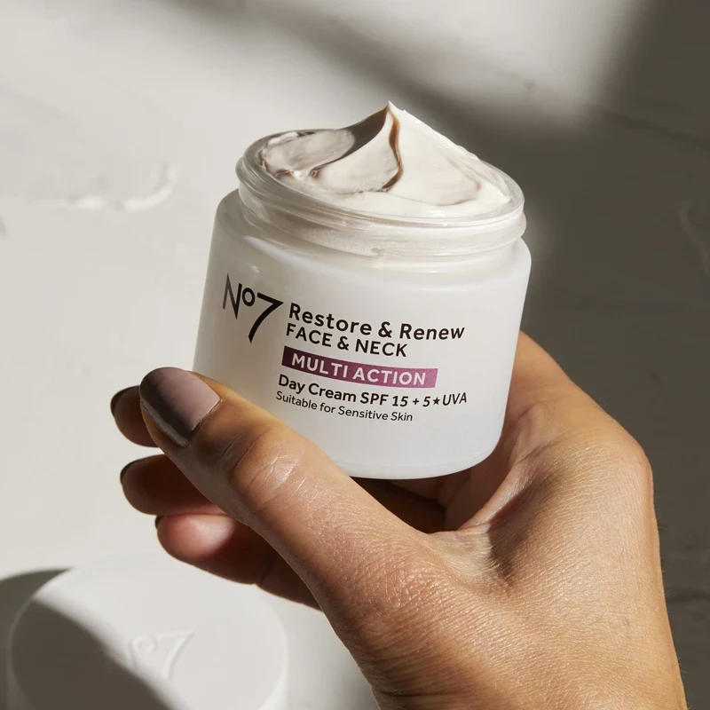 No7 Restore & Renew Multi Action Day Cream SPF 15, 50 ml No7