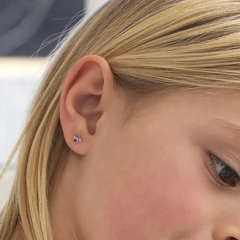 Blomdahl Örhängen Daisy Fantasy 5mm 1par Blomdahl