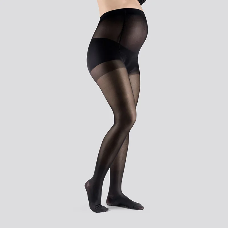 Mabs Nylon Tights Black Pregnant 1 par M Mabs