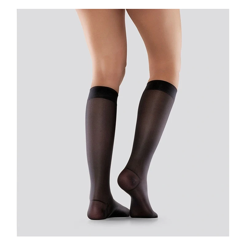 Mabs Nylon Knee Wide Black 1 par M Mabs