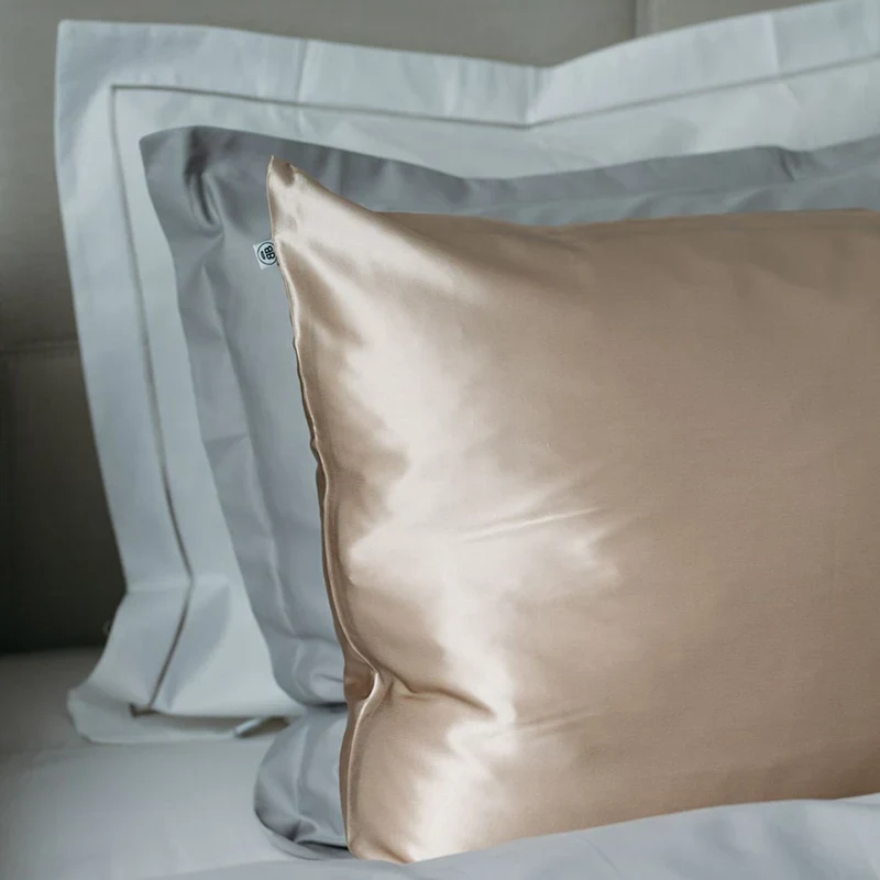 ByBarb Sidenörngott Beige 50x60 cm ByBarb