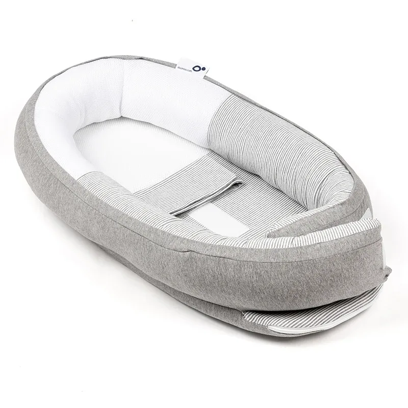 Doomoo Babynest Randig Grå Doomoo