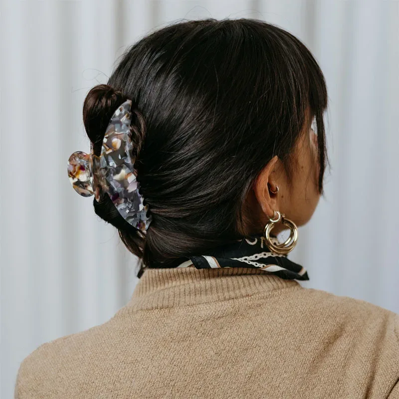 ByBarb Större hårklämma Diana grålila ByBarb