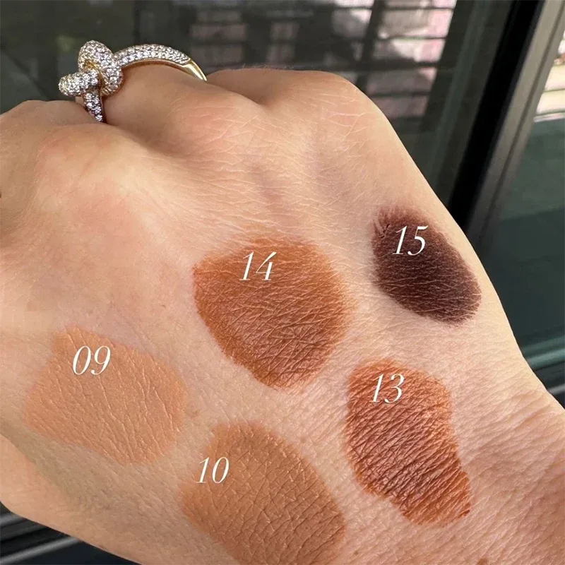 Sweed Glass Skin Foundation 30 ml 12 Deep Neutral/Warm Sweed