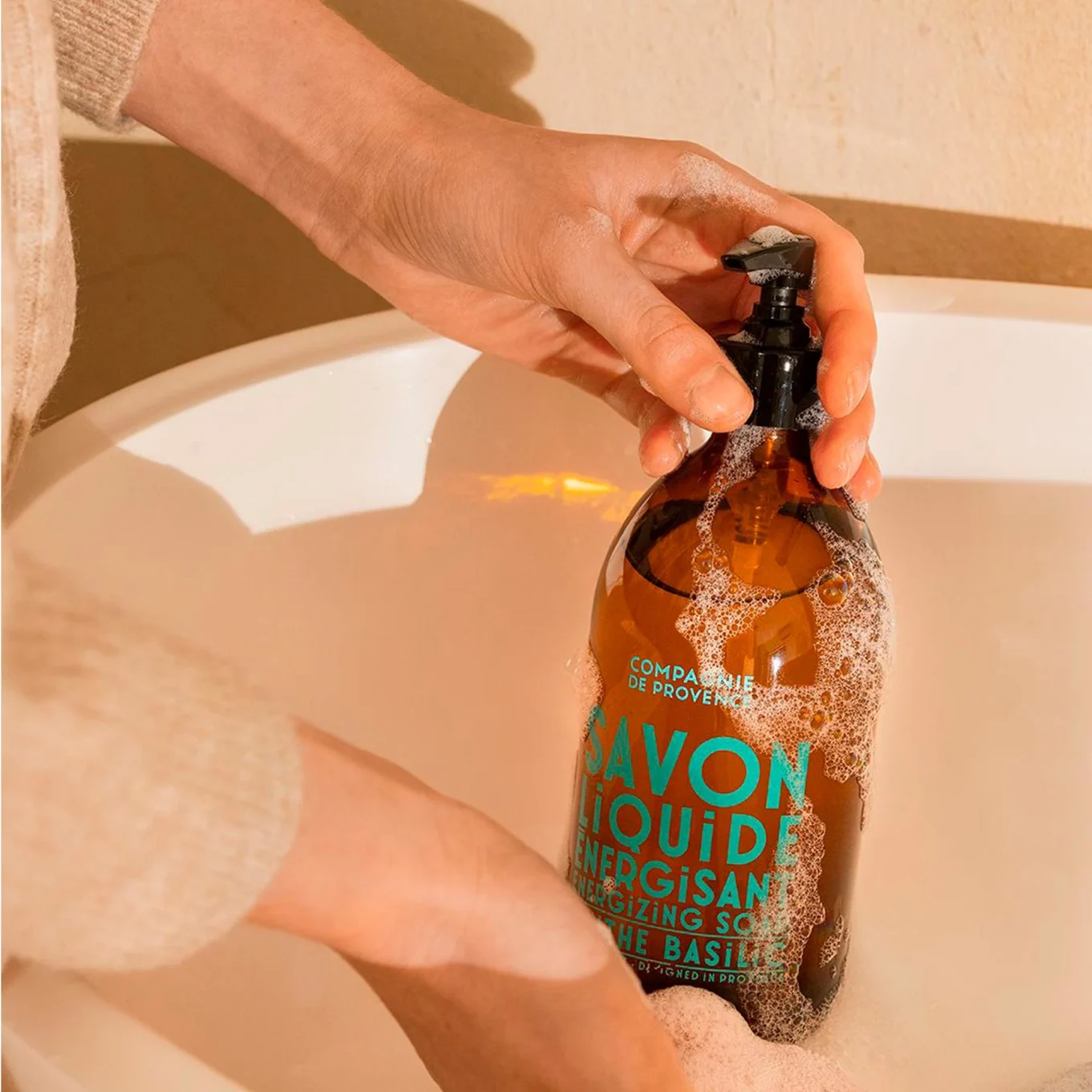 Compagnie de Provence Tvål Mint Basil 495 ml La Compagnie de Provence