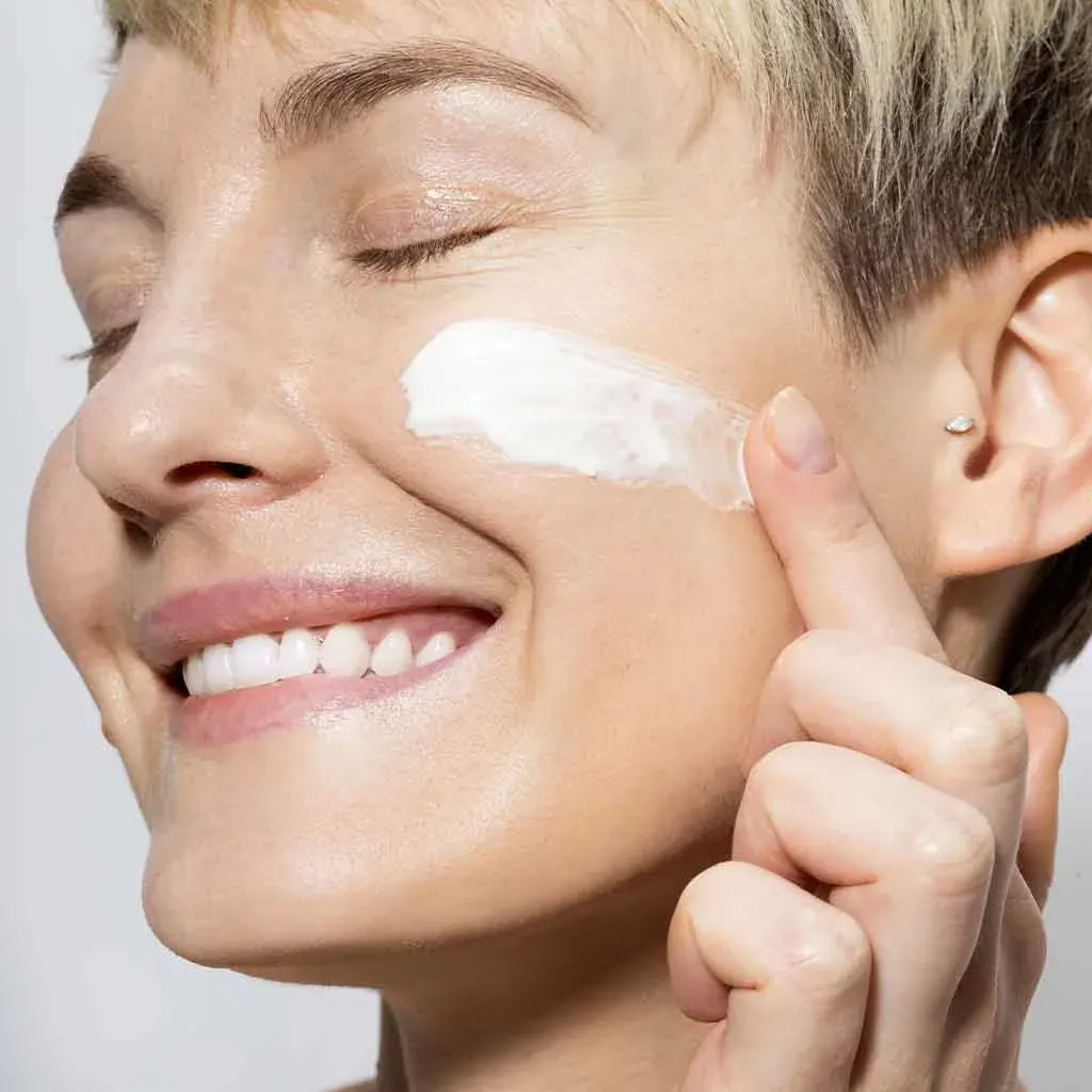 Uoga Uoga Stillness Moisturising Night Face Cream-Mask With Quince Extract And Beta-Glucan 40 ml Uoga Uoga