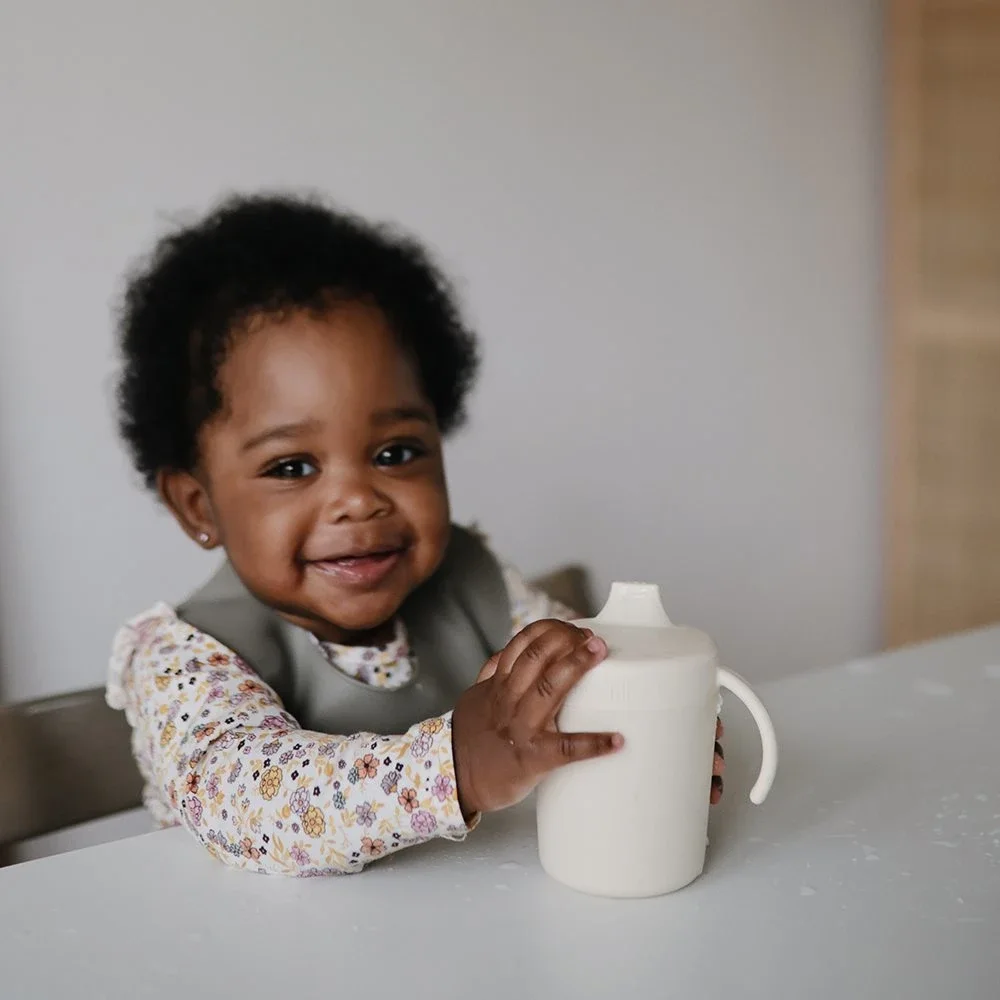 Mushie Trainer Sippy Cup 230 ml Ivory Mushie