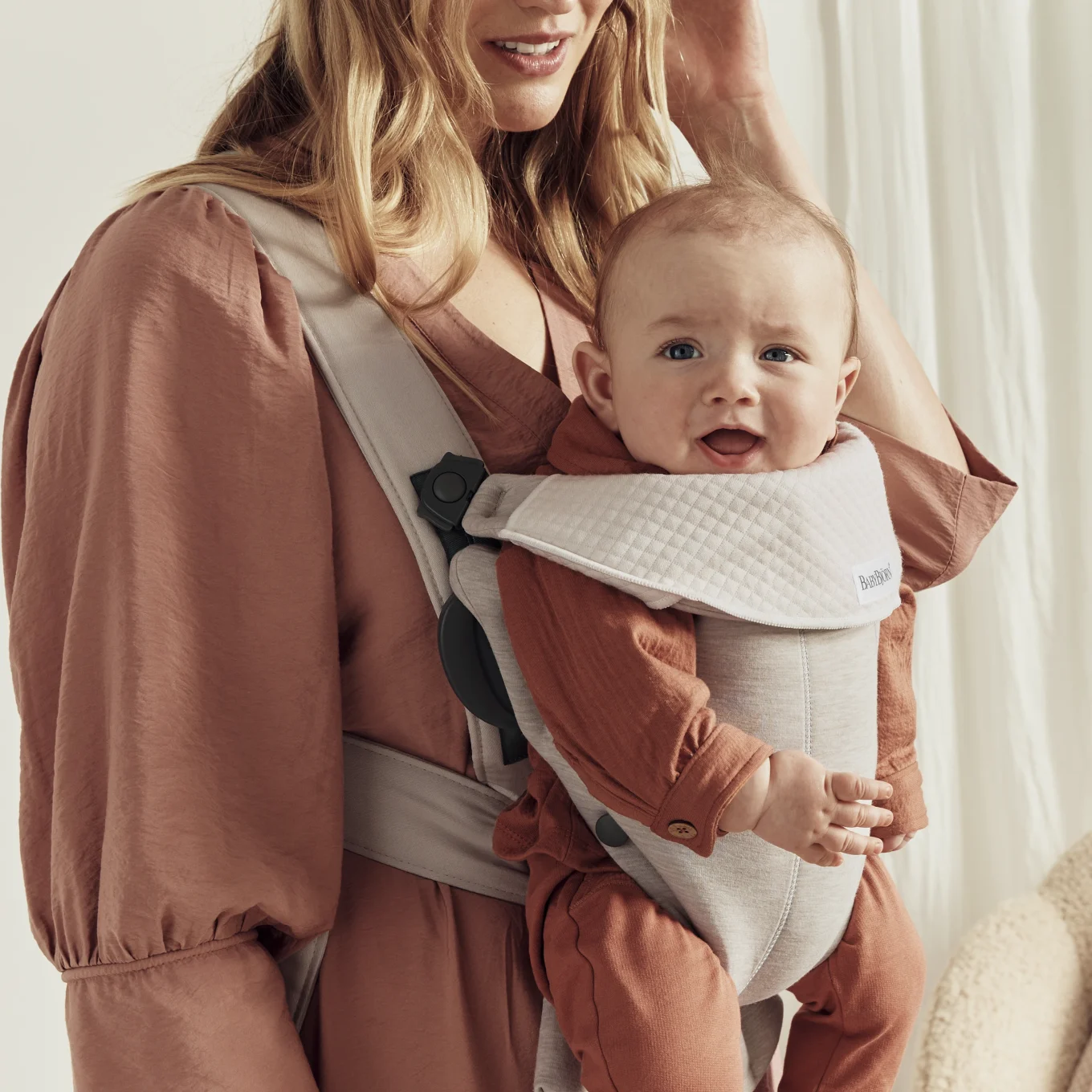 BabyBjörn Bärsele Mini 3D Jersey Ljusbeige BabyBjörn