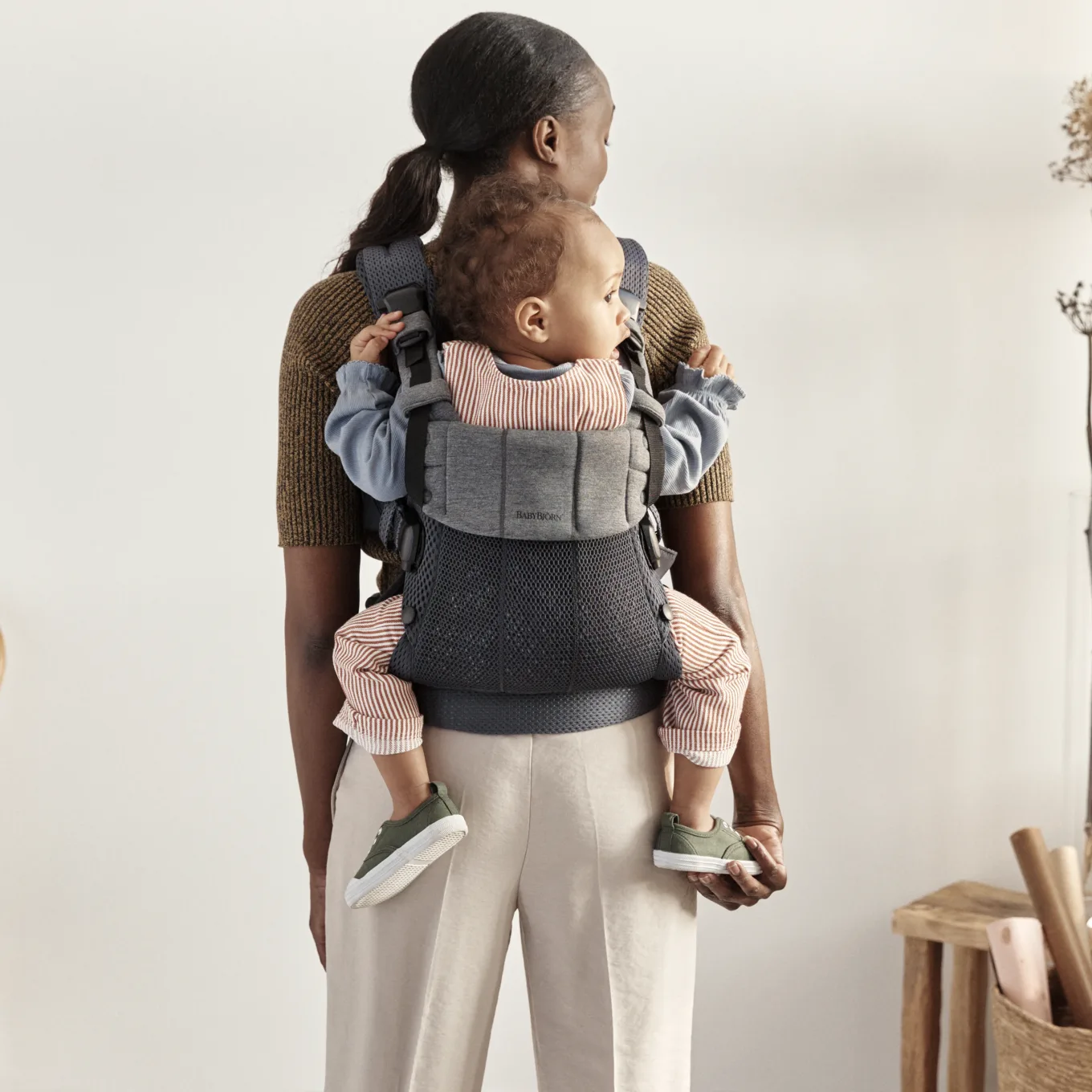 BabyBjörn Bärsele Harmony 3D Mesh Antracitgrå BabyBjörn