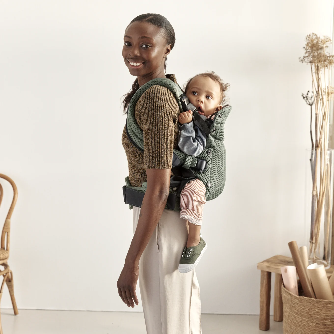 BabyBjörn Bärsele Harmony 3D Mesh Mörkgrön BabyBjörn