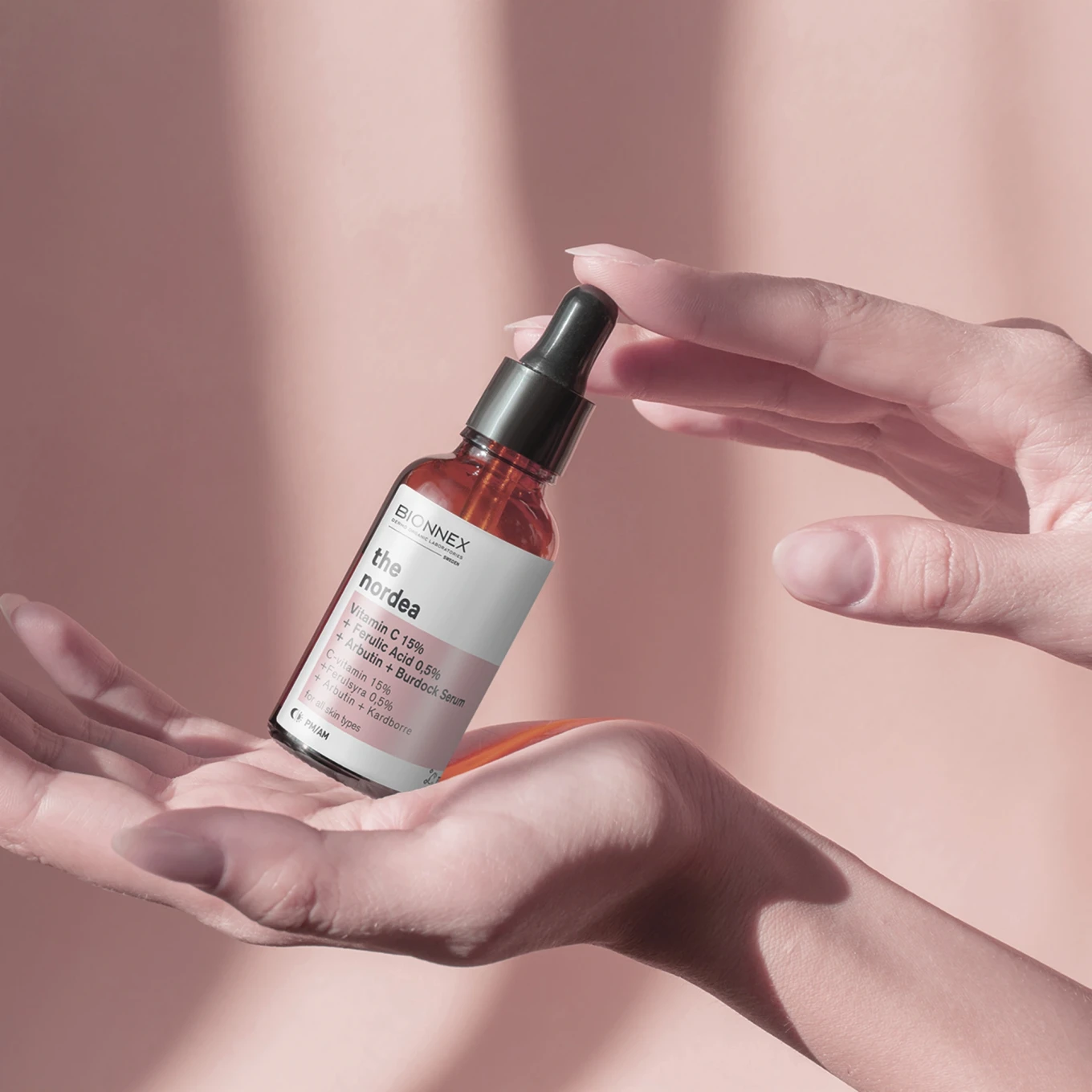 Bionnex The Nordea Vitamin C 15% + Ferulic Acid 0,5% + Burdock Serum 30ml BIONNEX