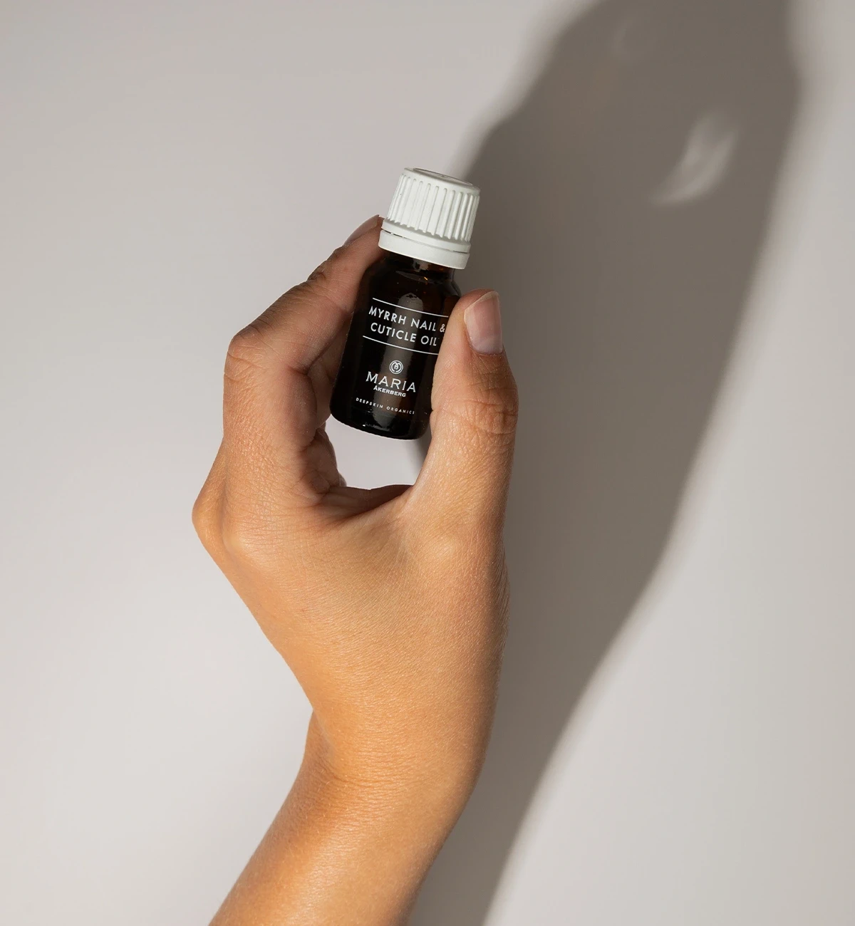 MARIA ÅKERBERG Healthy Nail Heroes MARIA ÅKERBERG