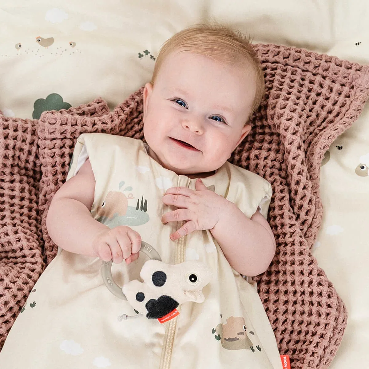 Done by Deer Sensory Rattle w/teether Dotti Sand Done by Deer