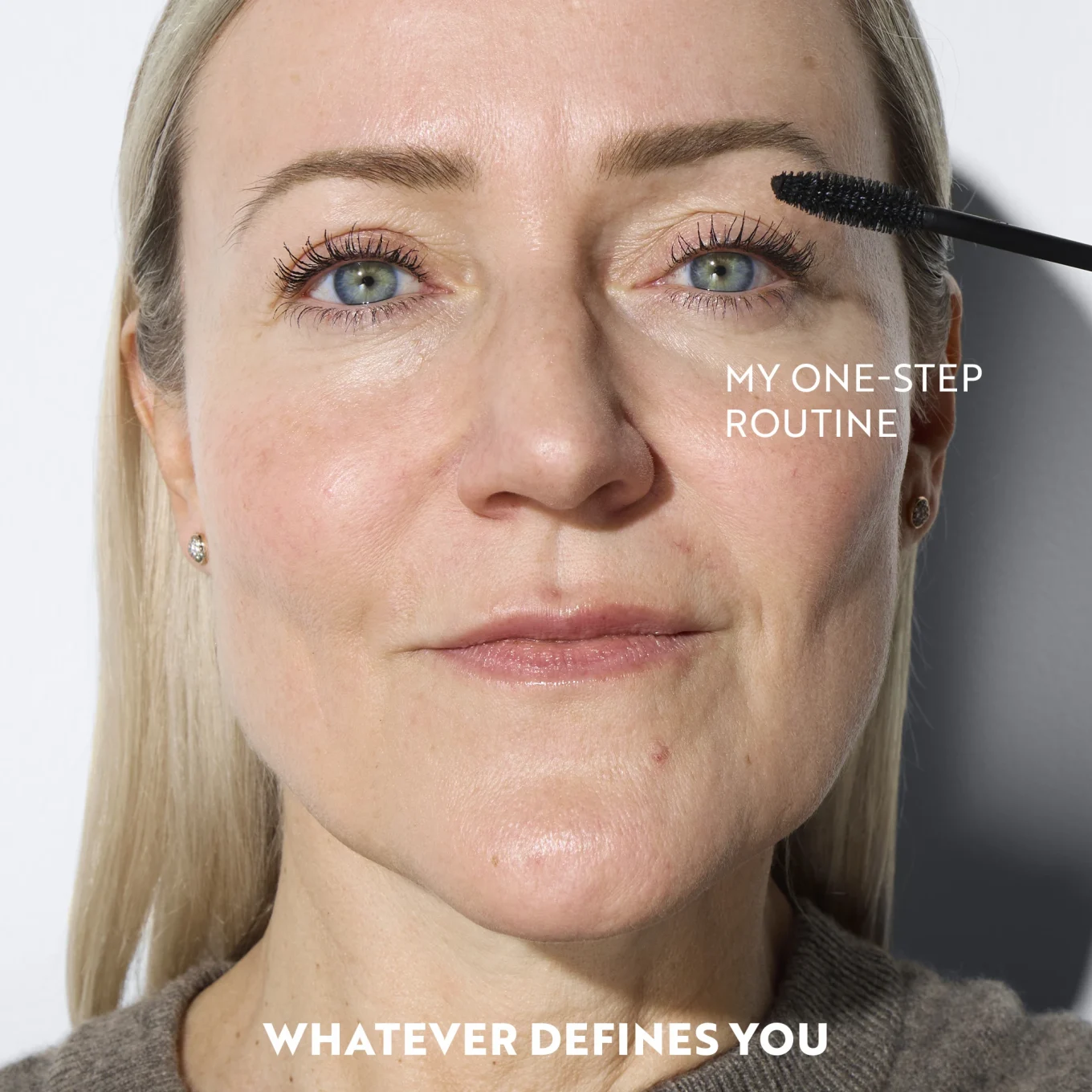 IsaDora Build Up Mascara Extra Volume 10 ml 01 Super Black IsaDora