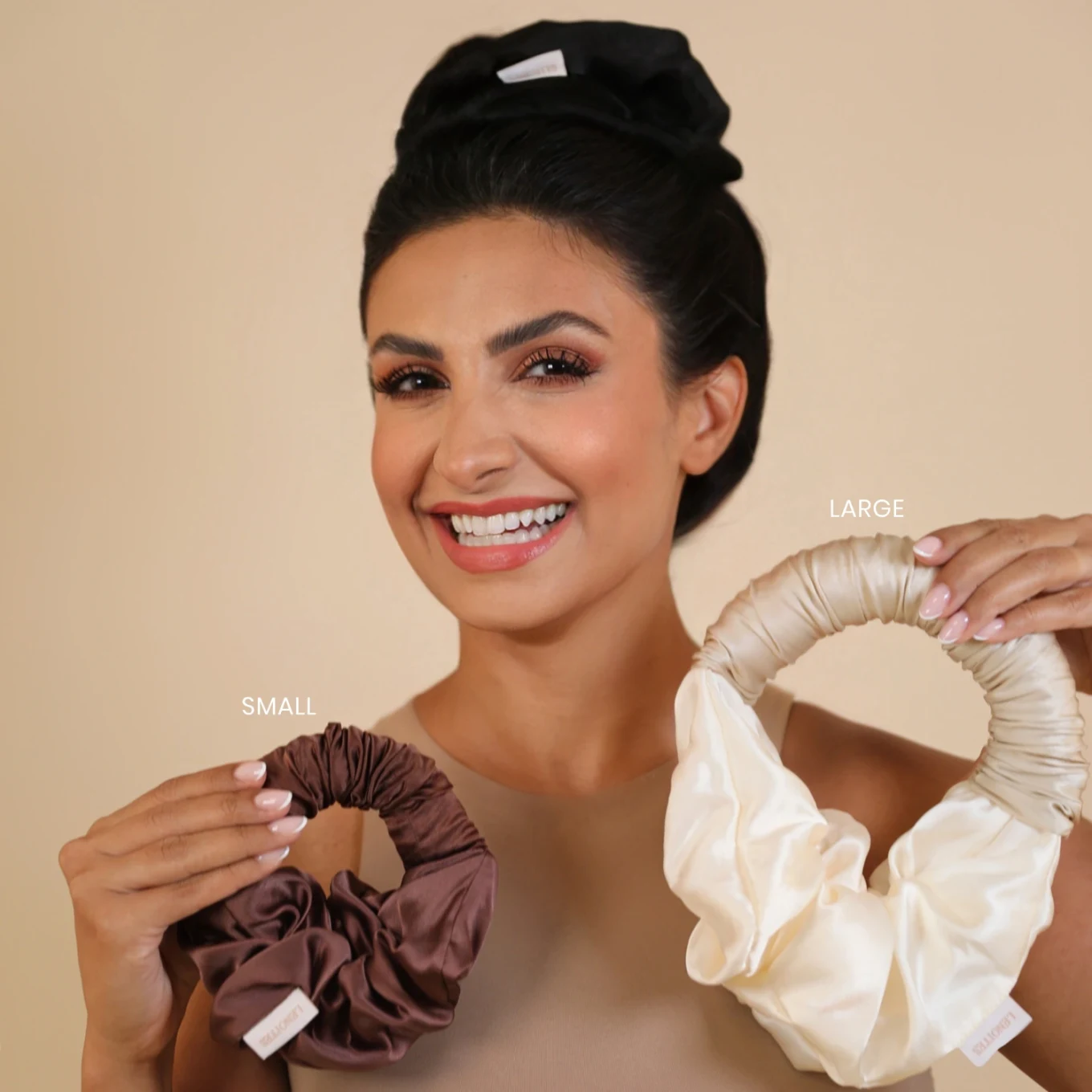 Lenoites Blowout Tie in Mulberry Silk Small Black Lenoites