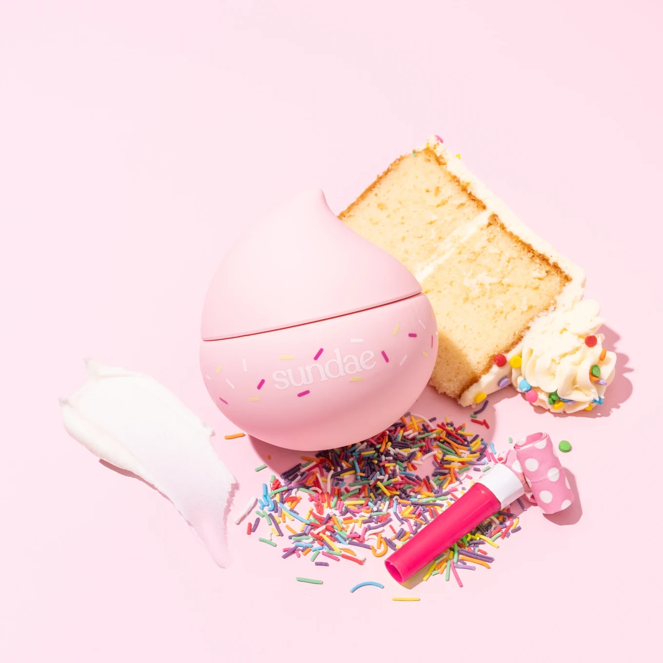 Sundae Body Body Whip Moisturiser Birthday Cake 220 ml Sundae Body