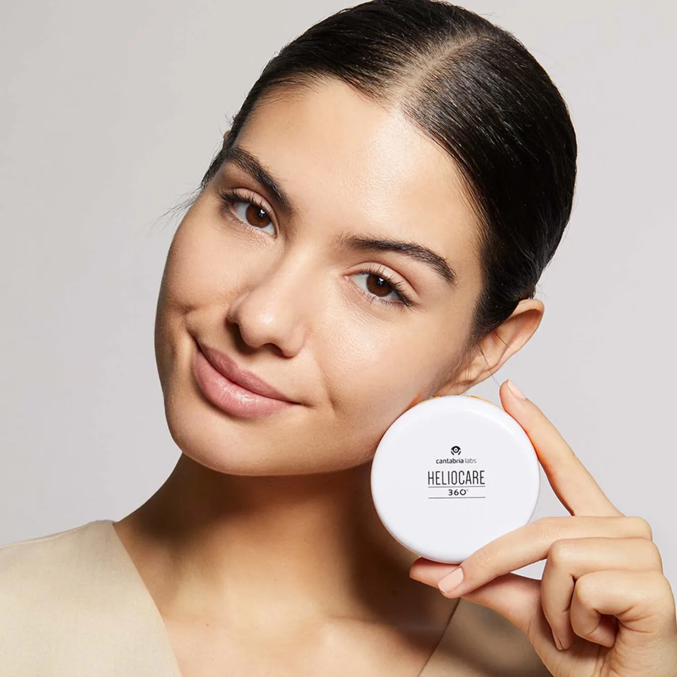 Heliocare Oil-Free Compact SPF 50+, 10 g Beige Heliocare