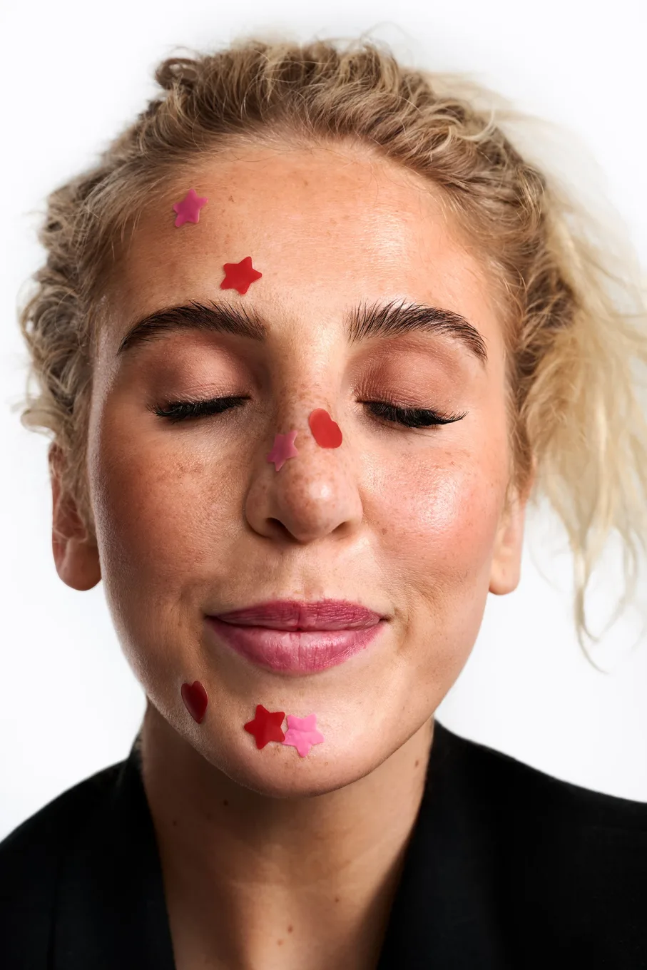 Peggy World Blemish Patches Hearts and Stars Red 24 st Peggy World