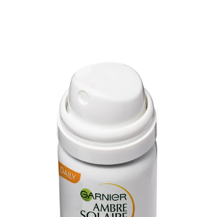 Garnier Ambre Solaire Super UV Over Makeup Mist With Hyaluronic Acid SPF 50 75 ml Garnier