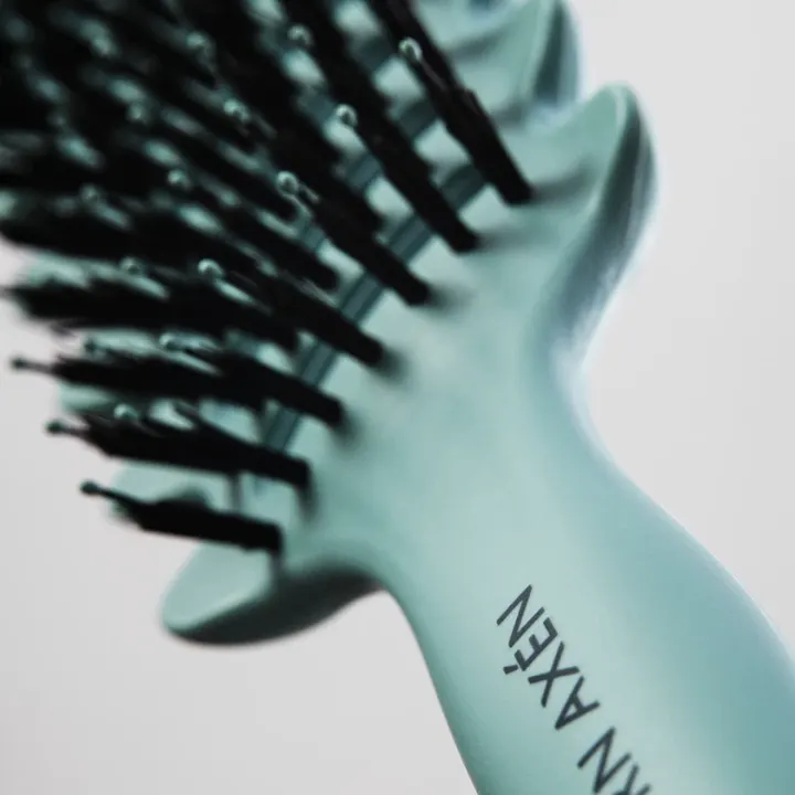 Björn Axén Curl Brush Björn Axén