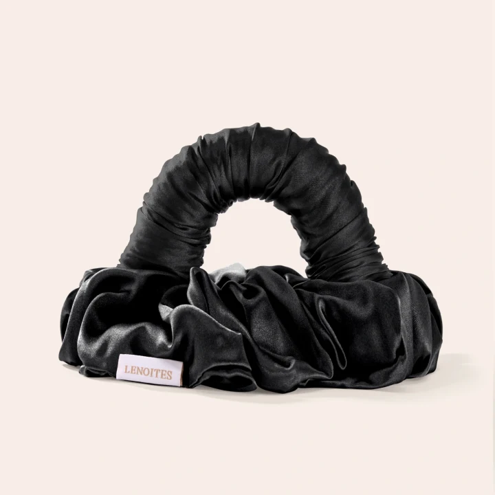 Lenoites Blowout Tie in Mulberry Silk Small Black Lenoites